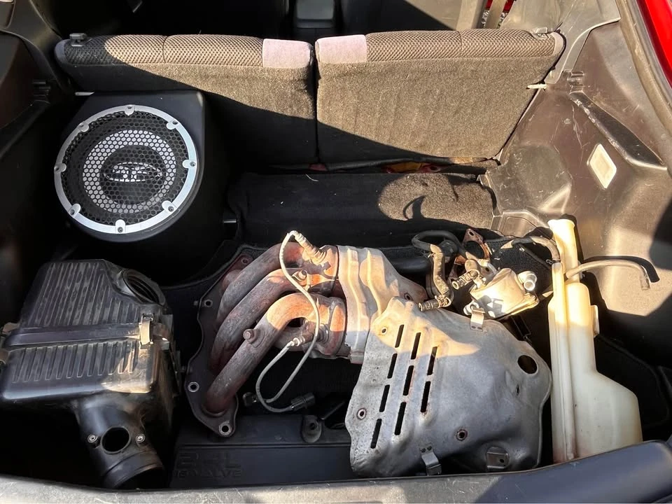 2008 Mitsubishi Eclipse 4th Gen - Image 3 of 13