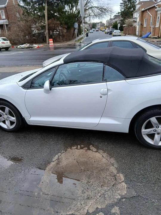 2008 Mitsubishi Eclipse 4th Gen - Image 2 of 5