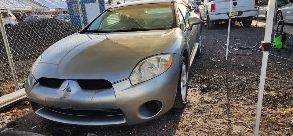 2008 Mitsubishi Eclipse 4th Gen - Image 2 of 8