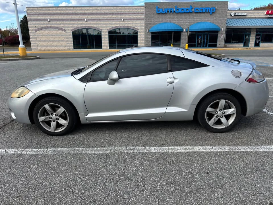2008 Mitsubishi Eclipse 4th Gen - Image 4 of 16