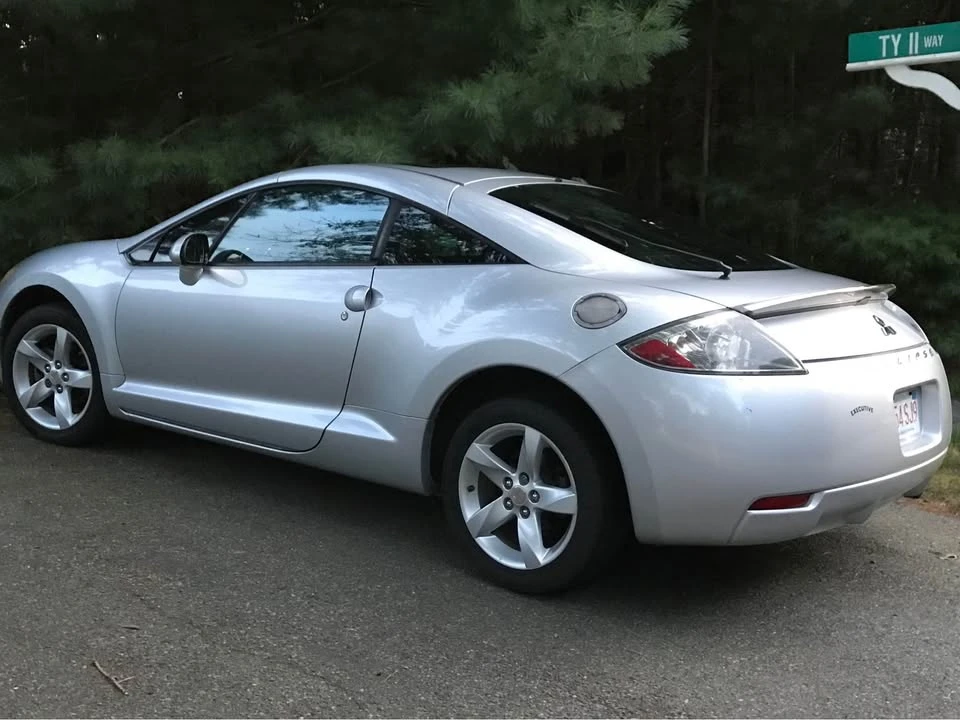 2008 Mitsubishi Eclipse 4th Gen - Image 2 of 3