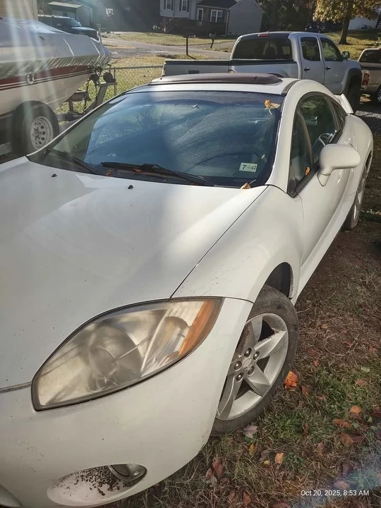 2008 Mitsubishi Eclipse 3rd Gen - Image 3 of 11