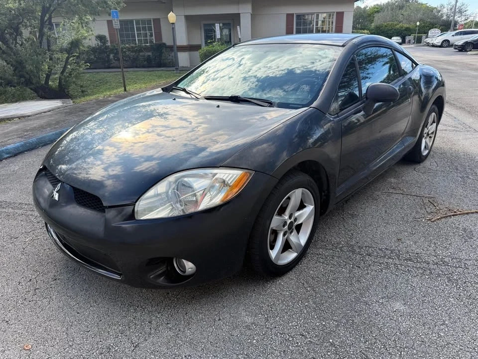2008 Mitsubishi Eclipse 3rd Gen - Image 2 of 10