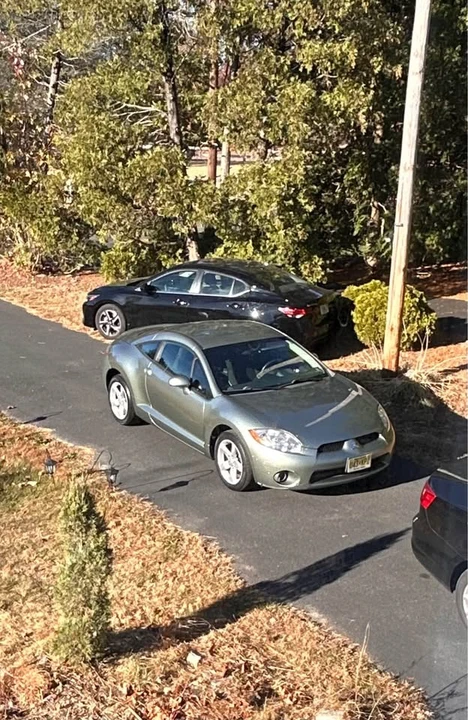 2008 Mitsubishi Eclipse 3rd Gen - Image 3 of 6