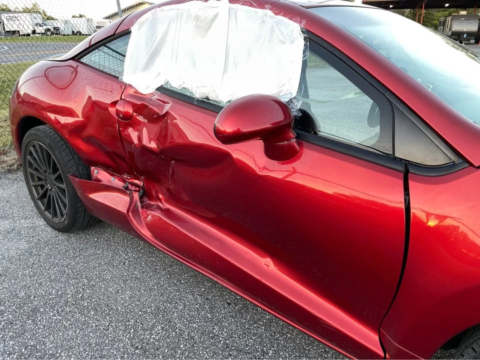 2008 Mitsubishi Eclipse 3rd Gen - Image 3 of 4