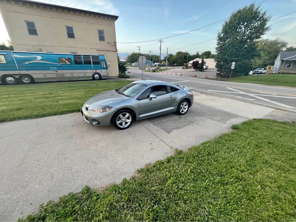 2008 Mitsubishi Eclipse 4th Gen - Image 2 of 9