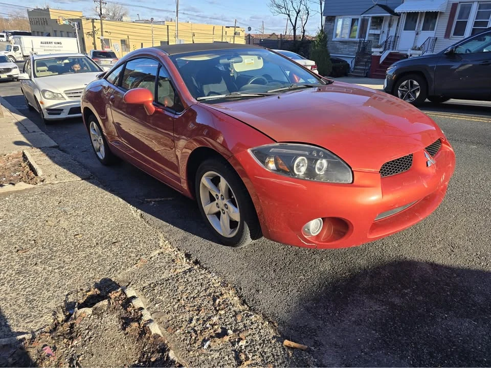 2008 Mitsubishi Eclipse 4th Gen - Image 2 of 11