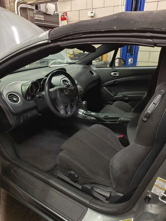 2008 Mitsubishi Eclipse 4th Gen - Image 5 of 12