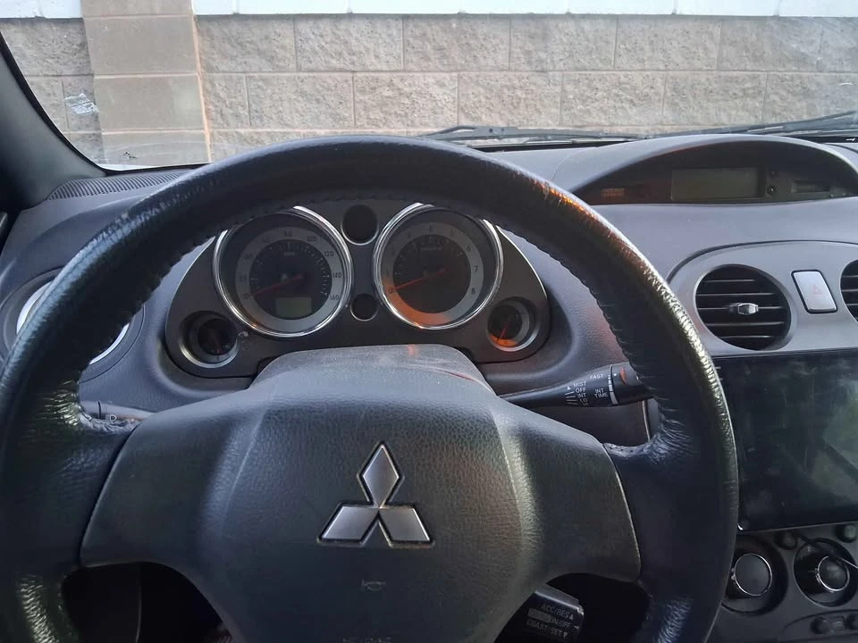 2008 Mitsubishi Eclipse 4th Gen - Image 8 of 11