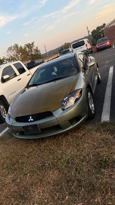 2008 Mitsubishi Eclipse 4th Gen - Image 2 of 11