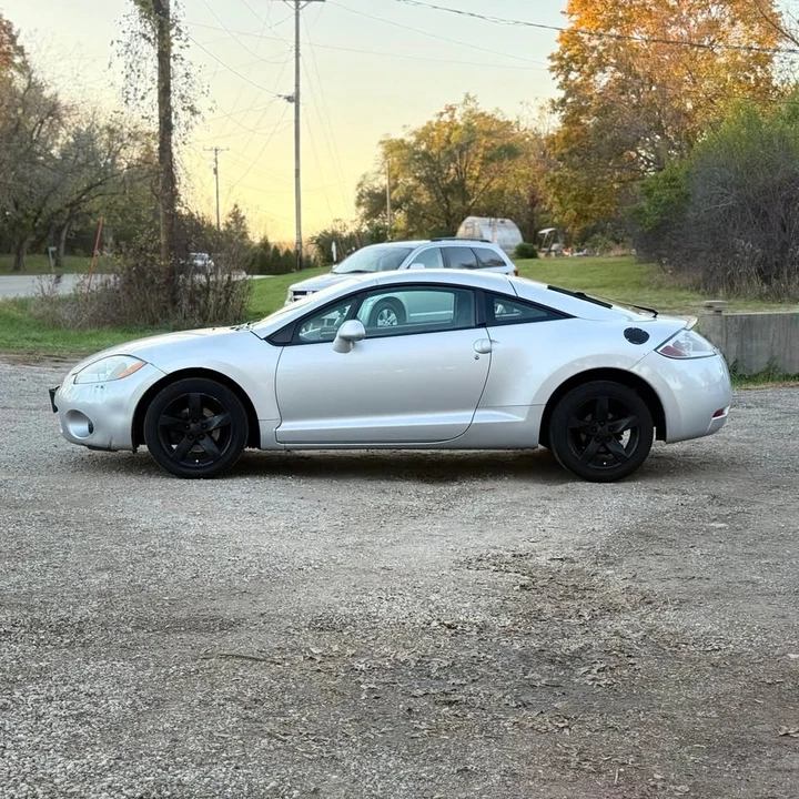 2008 Mitsubishi Eclipse 4th Gen - Image 3 of 9