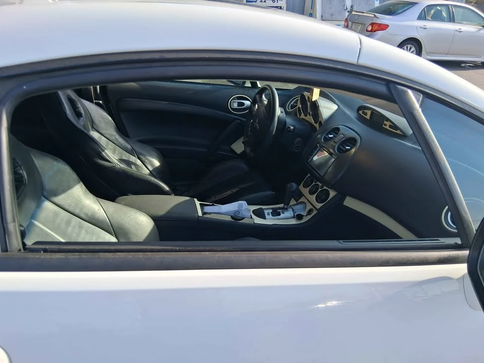 2008 Mitsubishi Eclipse 4th Gen - Image 5 of 10