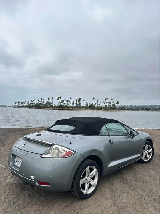 2008 Mitsubishi Eclipse 3rd Gen - Image 4 of 8