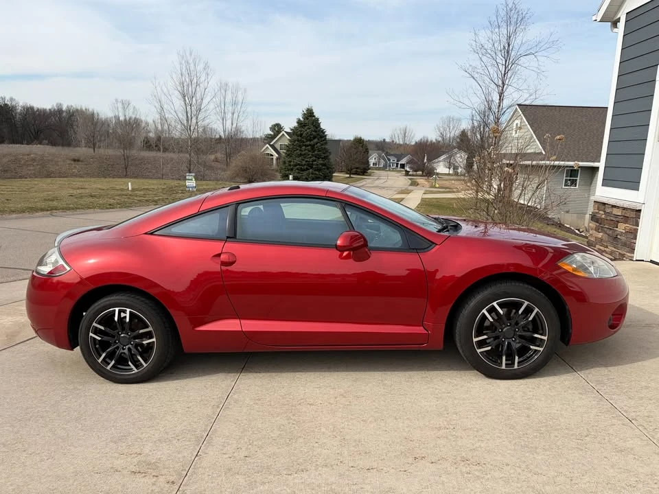 2008 Mitsubishi Eclipse 4th Gen - Image 2 of 11