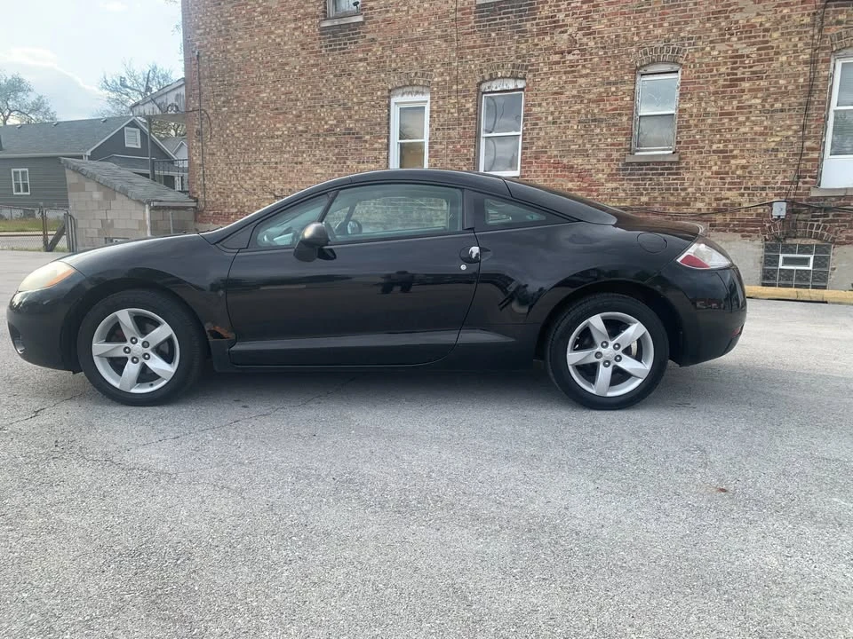 2008 Mitsubishi Eclipse 4th Gen - Image 2 of 13