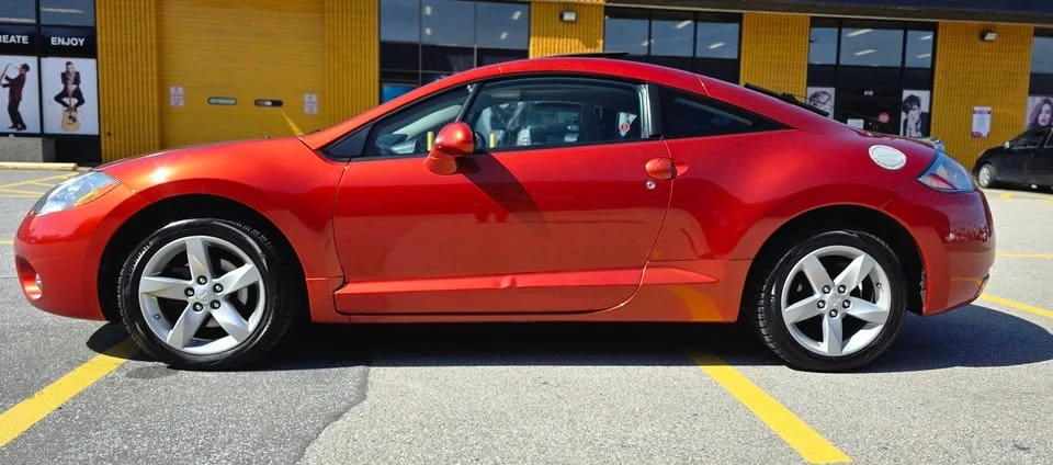 2008 Mitsubishi Eclipse 4th Gen - Image 2 of 17