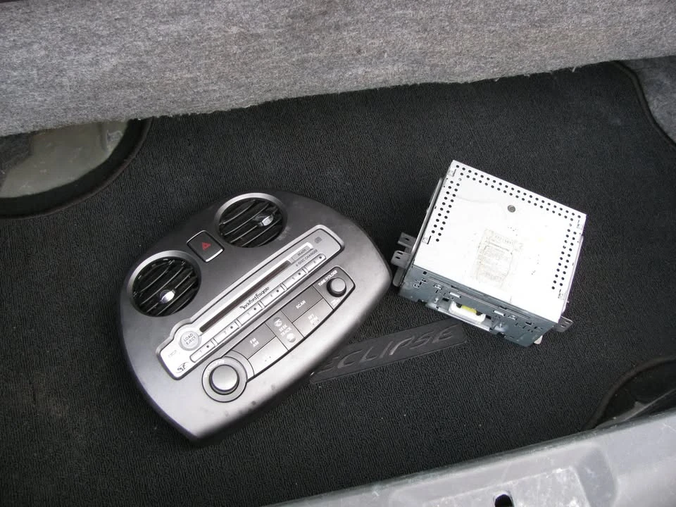 2008 Mitsubishi Eclipse 4th Gen - Image 11 of 12