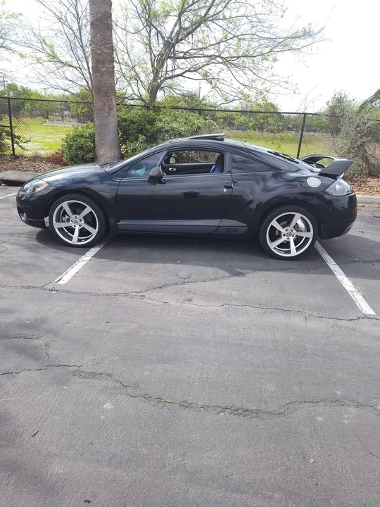 2008 Mitsubishi Eclipse 4th Gen - Image 3 of 8