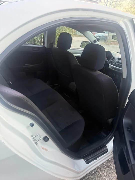 2008 Mitsubishi Lancer 8th Gen - Image 7 of 12