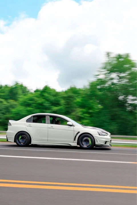 2008 Mitsubishi Lancer Evolution X 9th Gen - Image 5 of 8