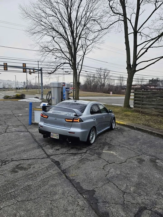 2008 Mitsubishi Lancer Evolution X 9th Gen - Image 2 of 19
