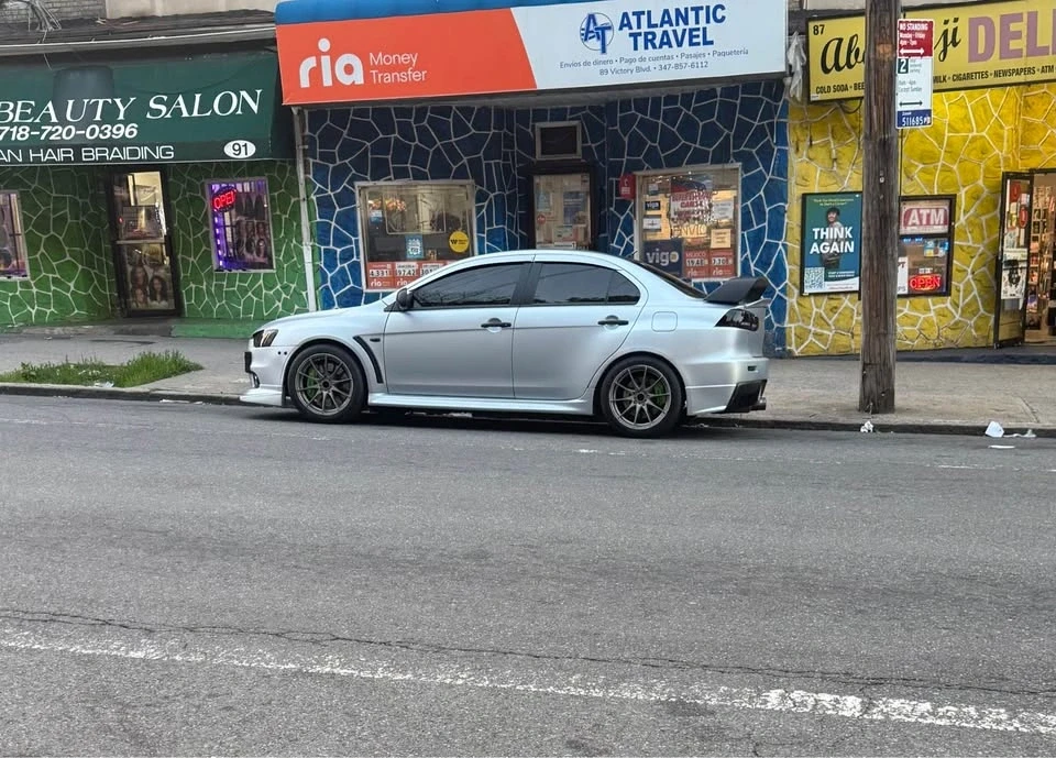 2008 Mitsubishi Lancer Evolution X 9th Gen - Image 7 of 13