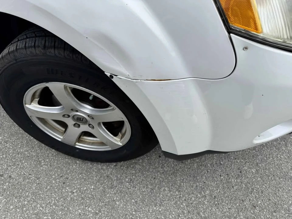 2008 Mitsubishi Outlander - Image 9 of 10