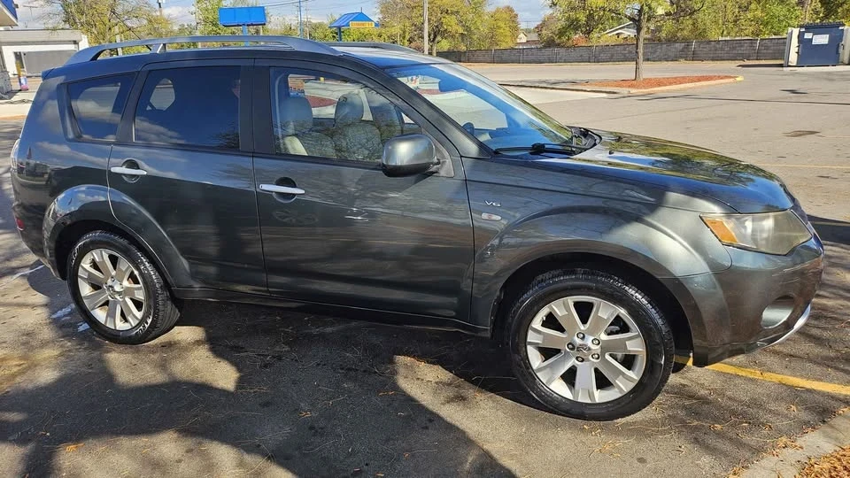 2008 Mitsubishi Outlander - Image 6 of 20