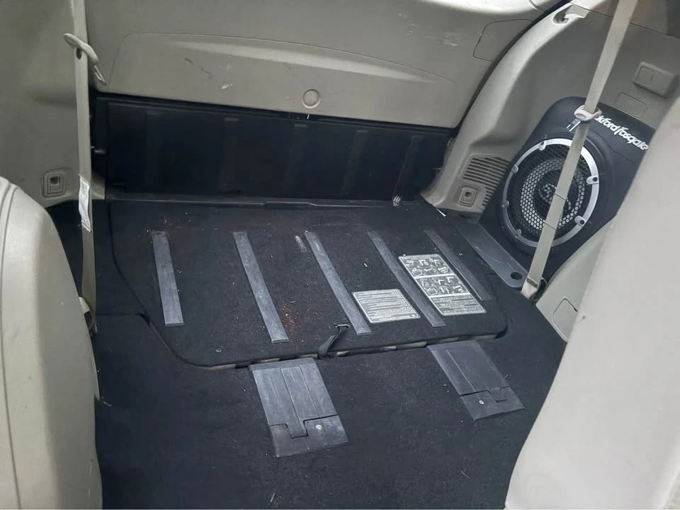 2008 Mitsubishi Outlander - Image 12 of 15