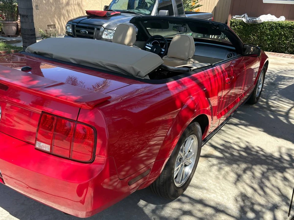 2008 Ford S197 Mustang - Image 2 of 10