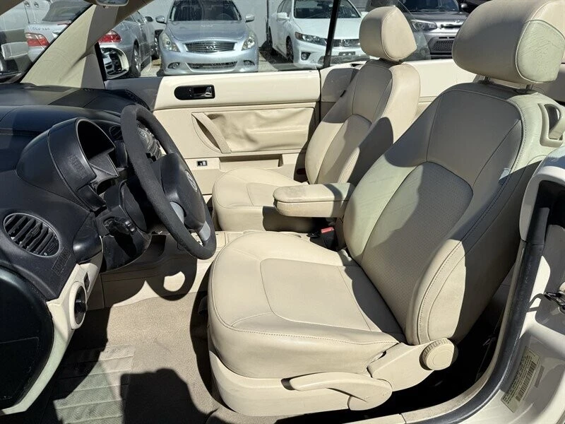 2008 Volkswagen New Beetle - Image 21 of 21