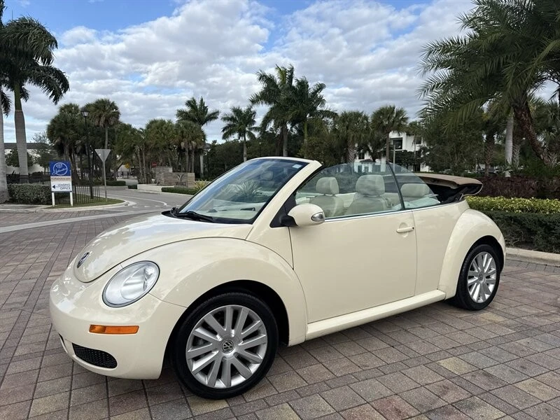 2008 Volkswagen New Beetle - Image 10 of 21