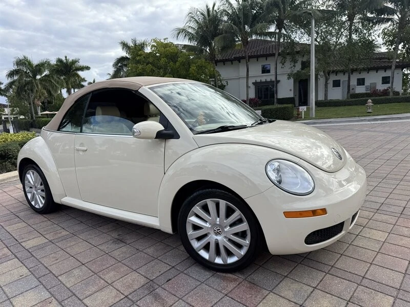 2008 Volkswagen New Beetle - Image 5 of 21