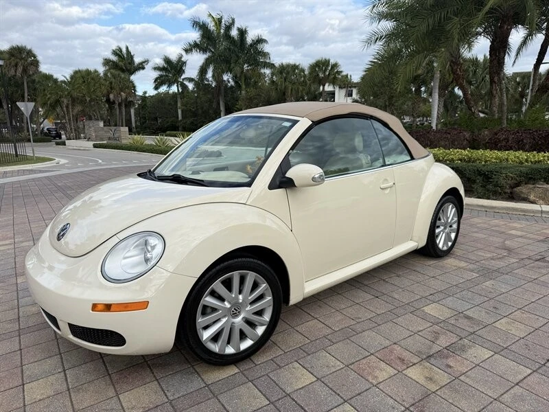 2008 Volkswagen New Beetle - Image 11 of 21