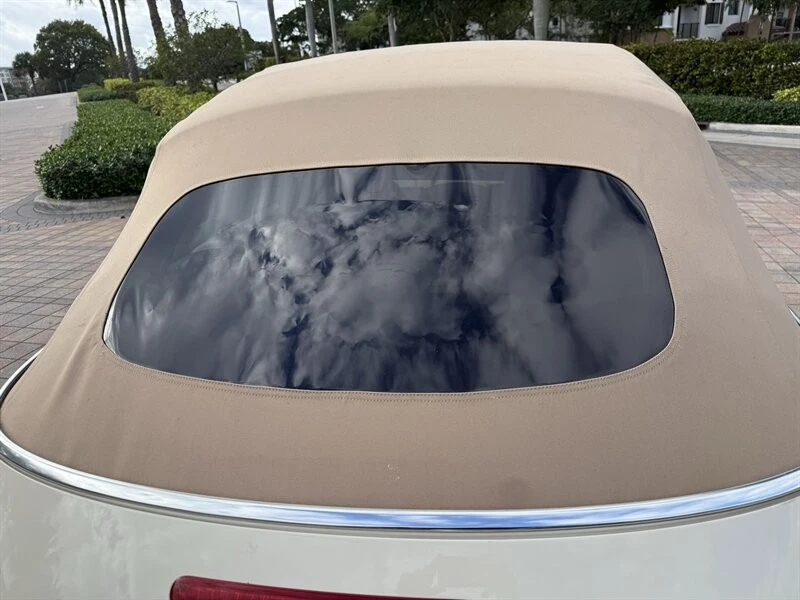 2008 Volkswagen New Beetle - Image 17 of 21