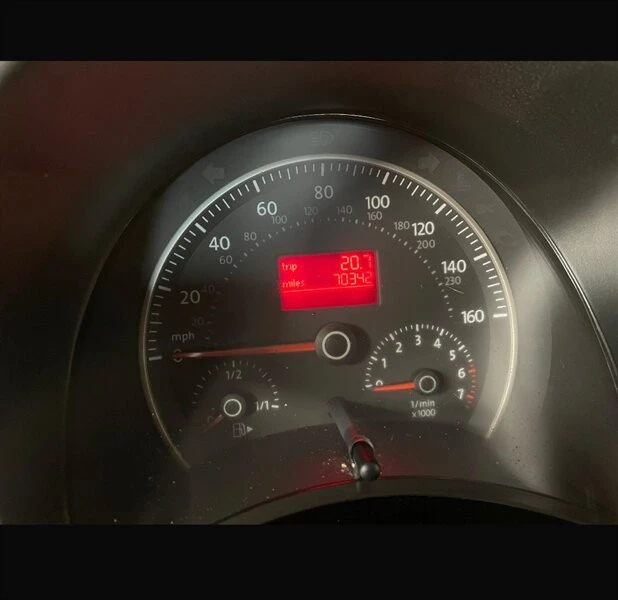 2008 Volkswagen New Beetle - Image 15 of 21