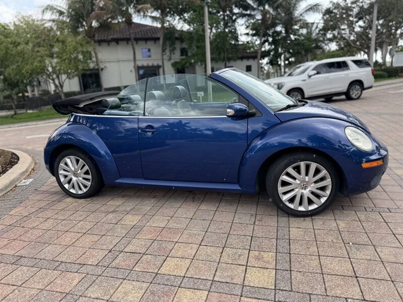 2008 Volkswagen New Beetle - Image 3 of 21