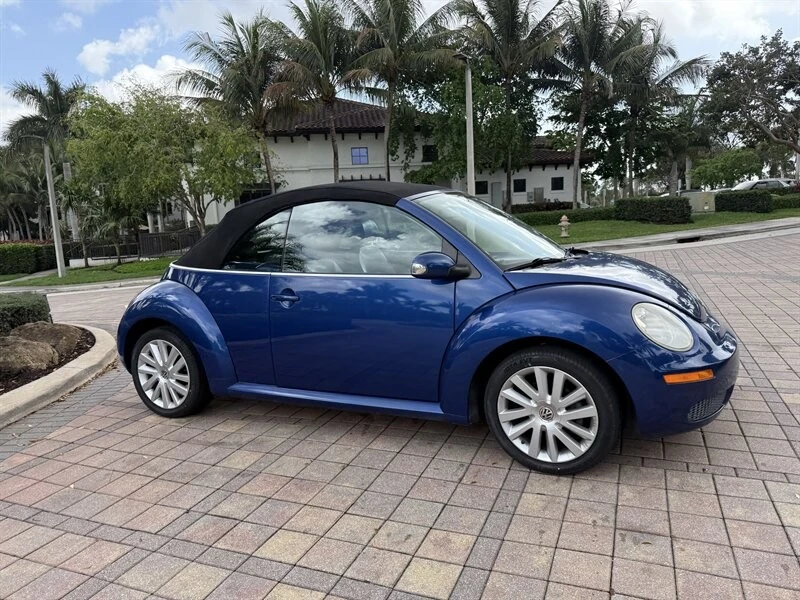 2008 Volkswagen New Beetle - Image 10 of 21