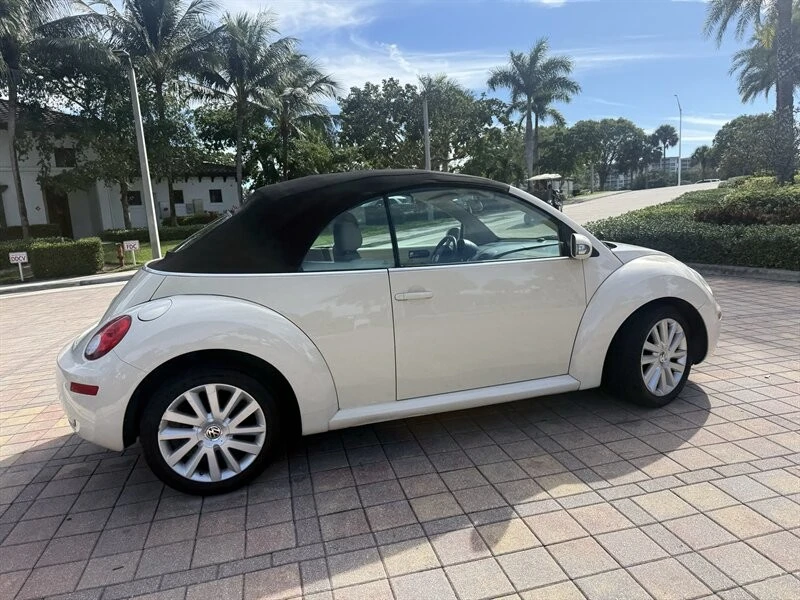 2008 Volkswagen New Beetle - Image 7 of 21