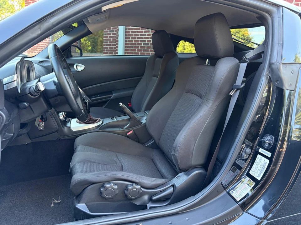 2008 Nissan 350Z 5th Gen - Image 26 of 31