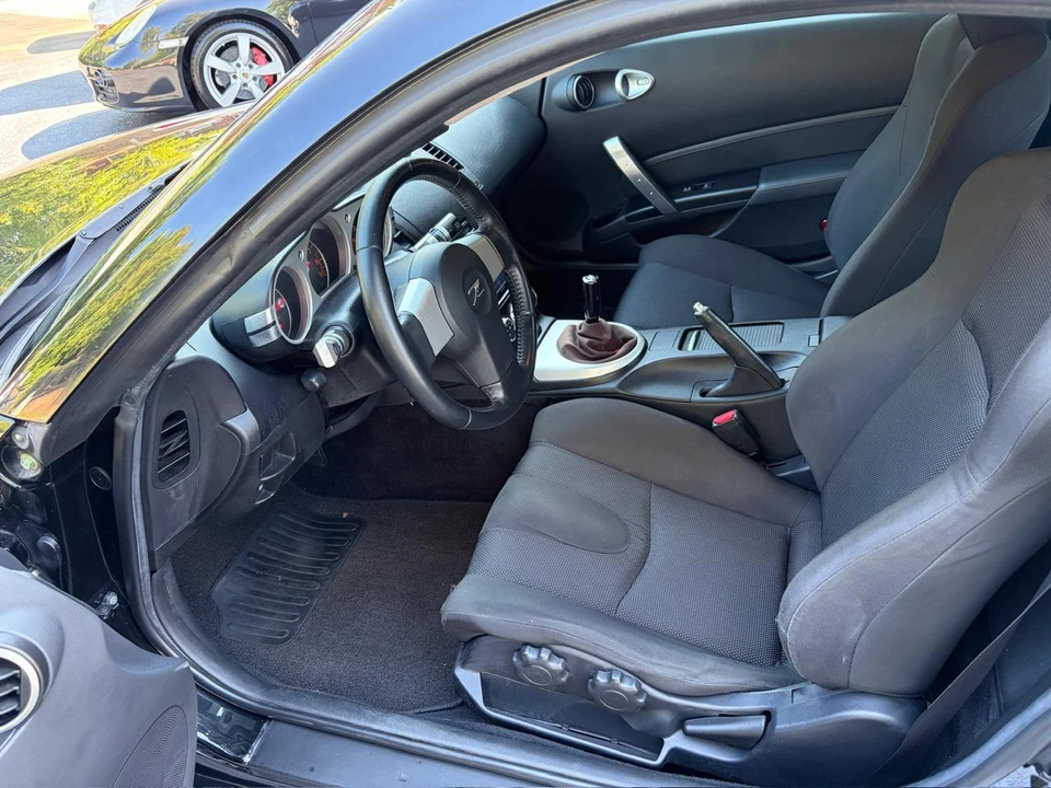 2008 Nissan 350Z 5th Gen - Image 27 of 31