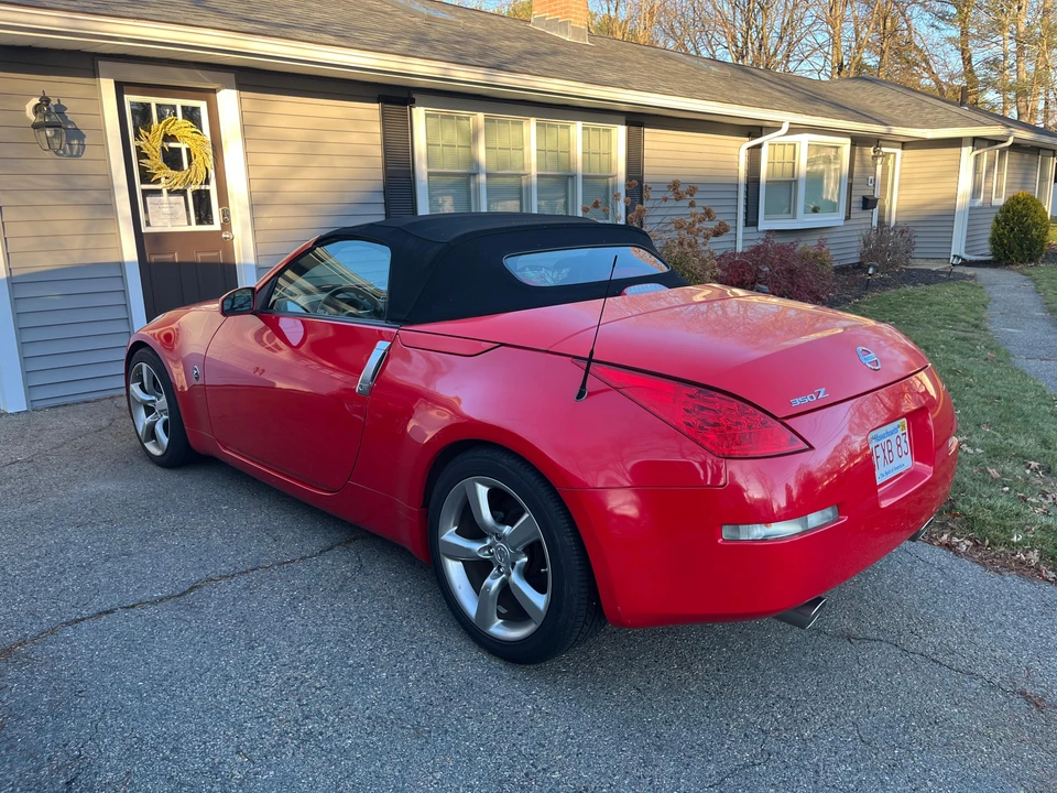 2008 Nissan 350Z 5th Gen - Image 9 of 31