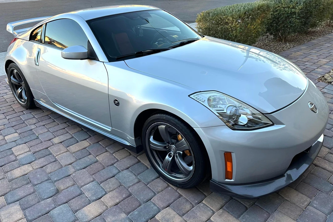 2008 Nissan 350Z 5th Gen - Image 16 of 31