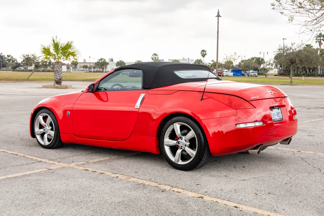 2008 Nissan 350Z 5th Gen - Image 10 of 28