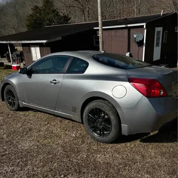 2008 Nissan Altima 3.5 SE Coupe