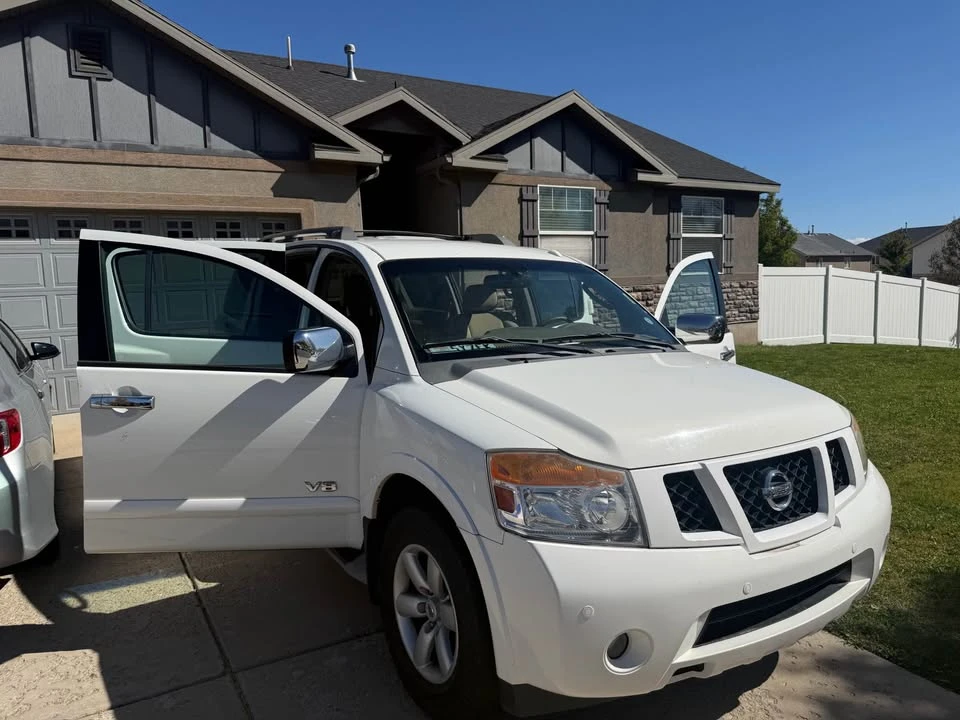 2008 Nissan Armada - Image 5 of 6