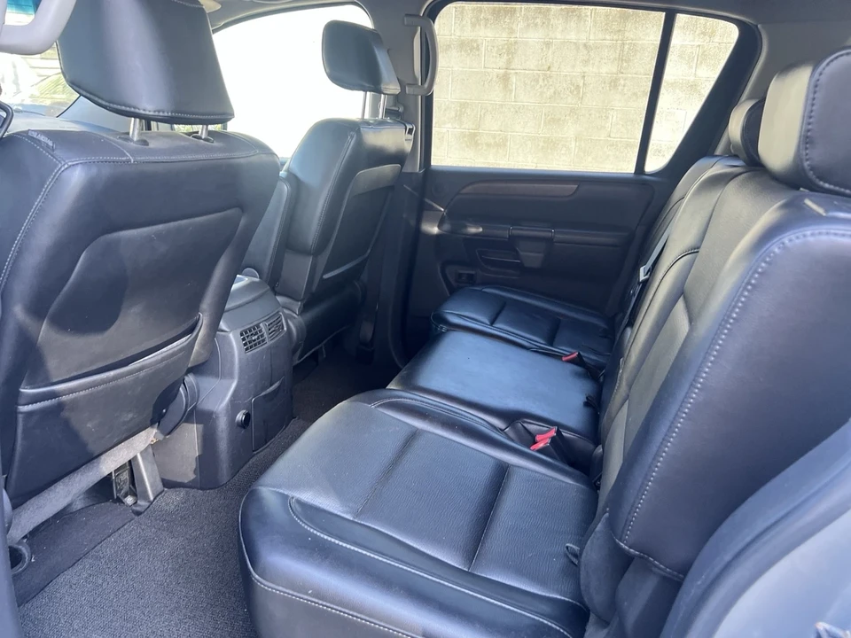 2008 Nissan Armada - Image 6 of 7