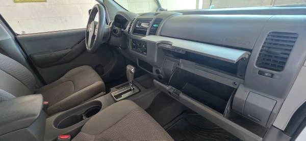 2008 Nissan Frontier 2nd Gen - Image 10 of 18