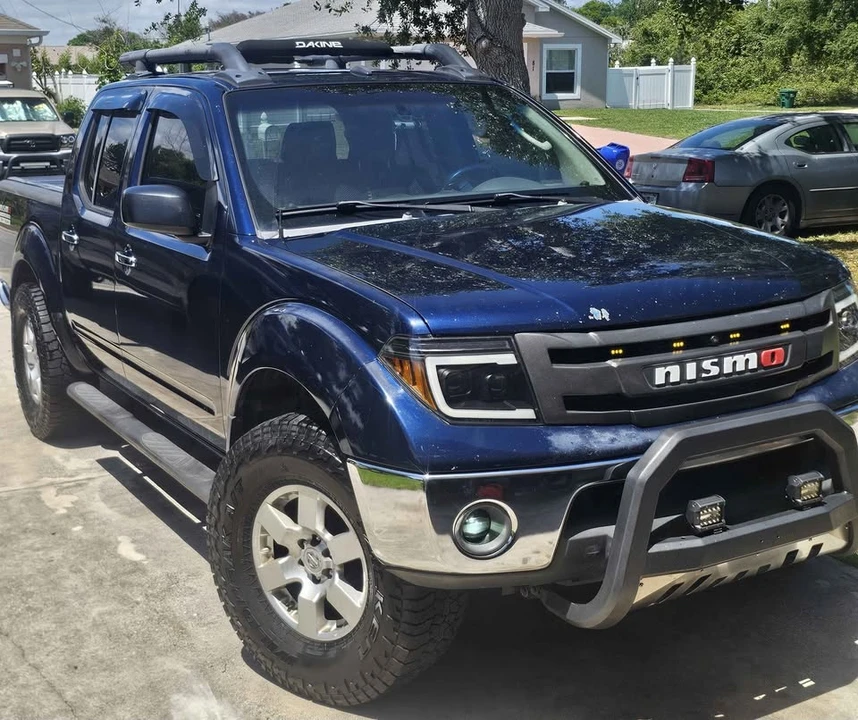 2008 Nissan Frontier 2nd Gen - Image 11 of 14