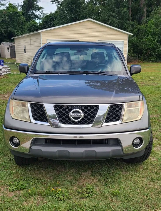 2008 Nissan Frontier 2nd Gen - Image 2 of 12
